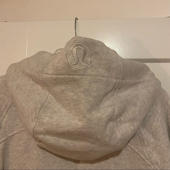 Lululemon Scuba Jacket - Picture 7 of 7